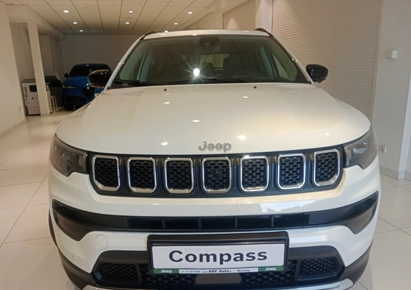 Jeep Compass cena 165292 przebieg: 5, rok produkcji 2023 z Wrocław małe 106